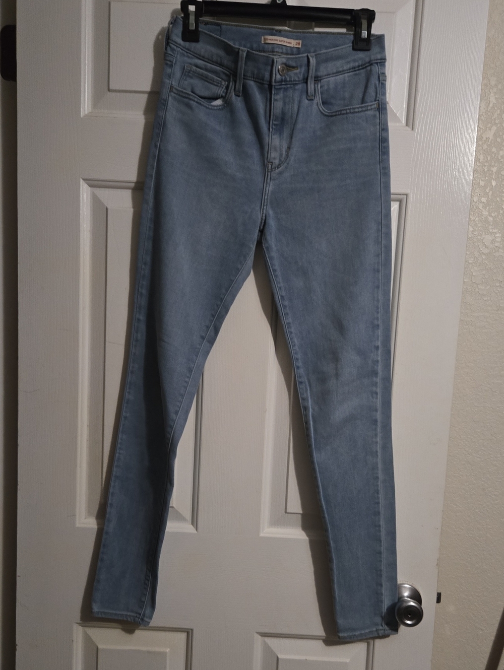 Levi's Light Wash Skinny Jeans